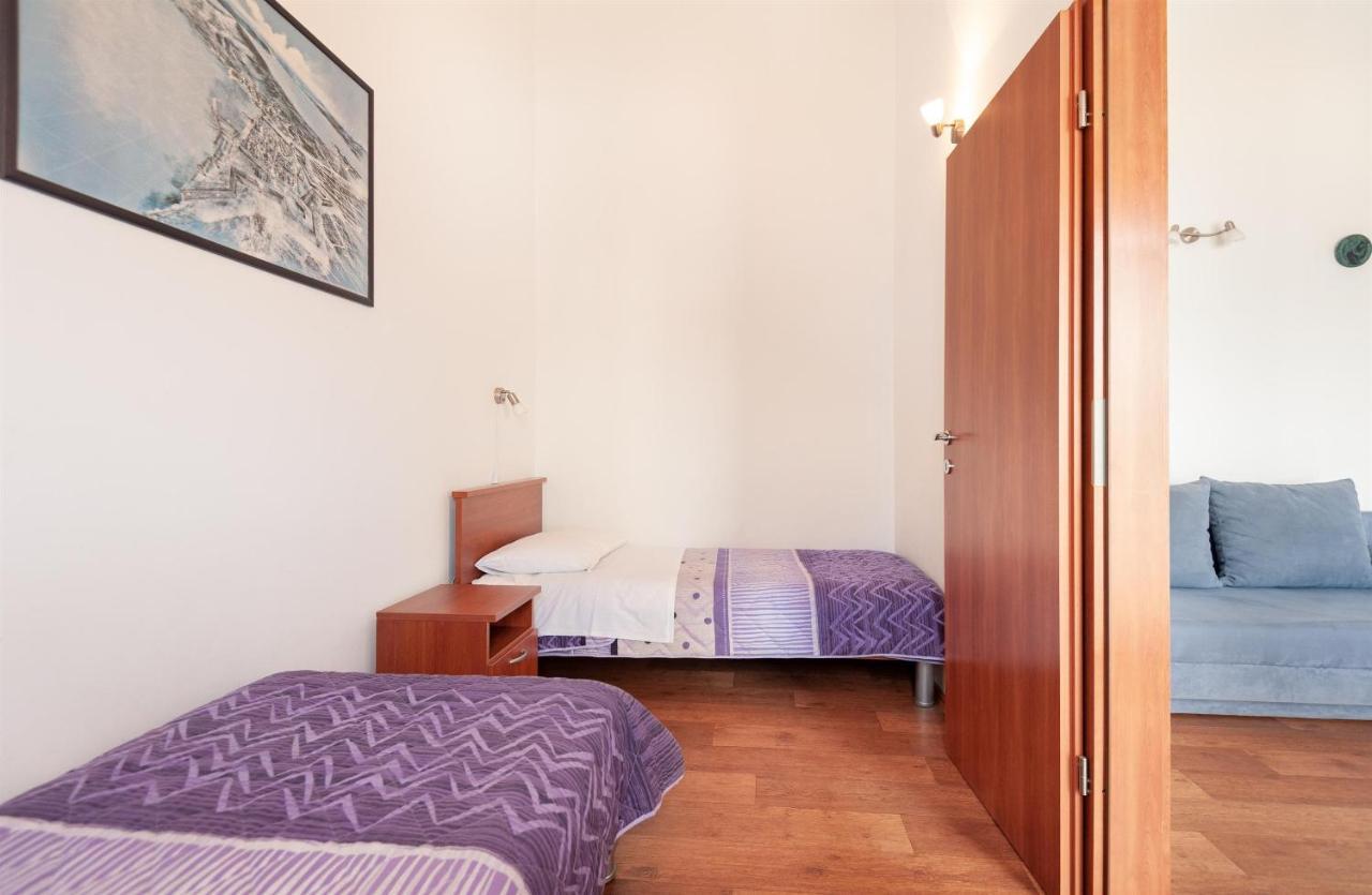 Apartments Lumaduma Трогир Экстерьер фото