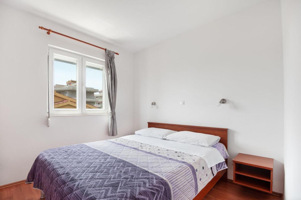 Apartments Lumaduma Трогир Экстерьер фото